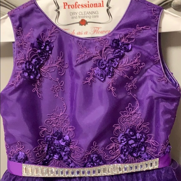 Wedding/princess formal dress - Picture 2 of 4